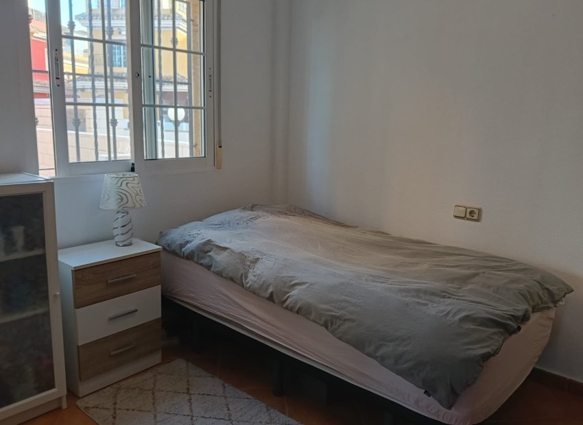 Herverkoop - Villa - Los Montesinos - La Herrada