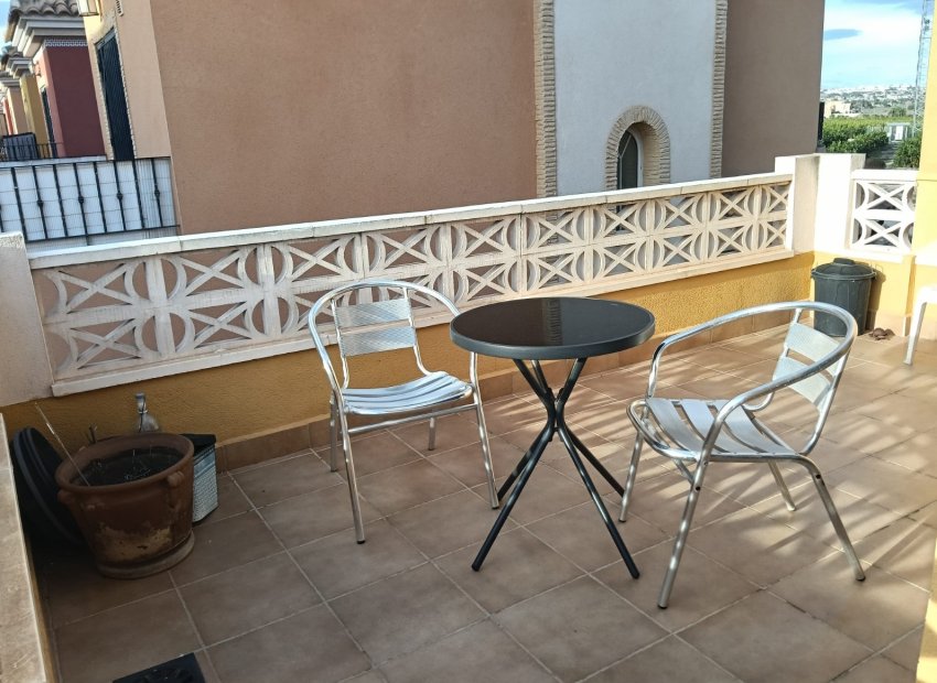 Herverkoop - Villa - Los Montesinos - La Herrada