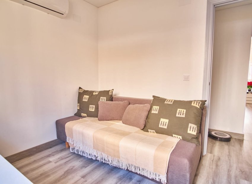 Herverkoop - Villa - Los Montesinos - La Herrada