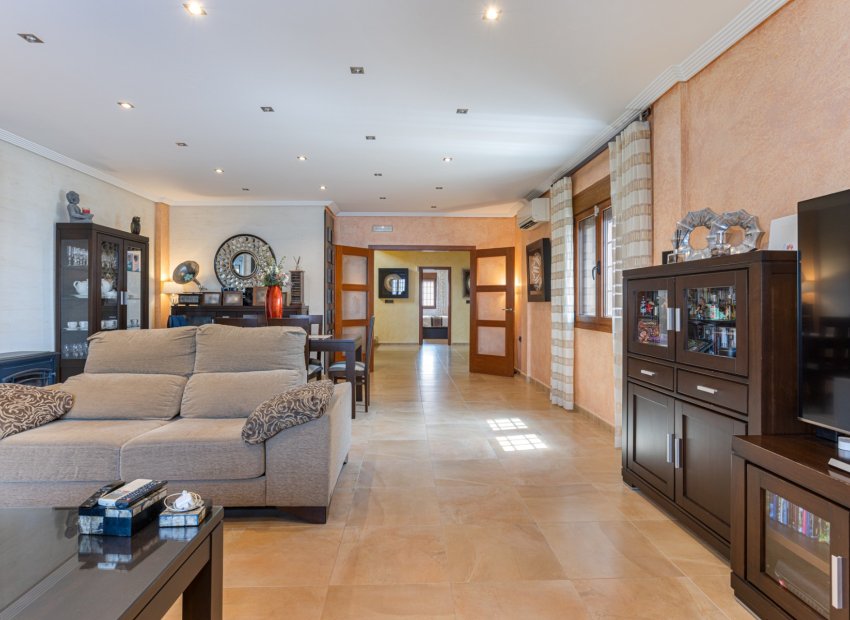 Herverkoop - Villa - Los Montesinos - La Herrada