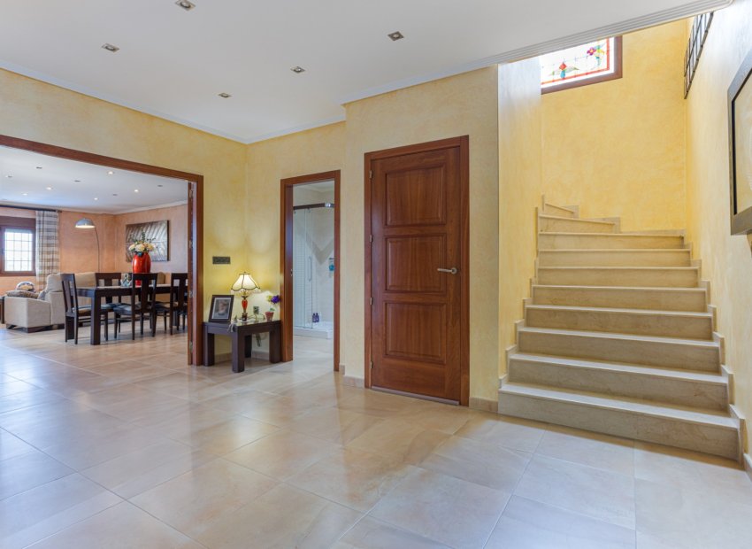 Herverkoop - Villa - Los Montesinos - La Herrada