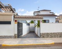 Herverkoop - Villa - Los Montesinos - La Herrada