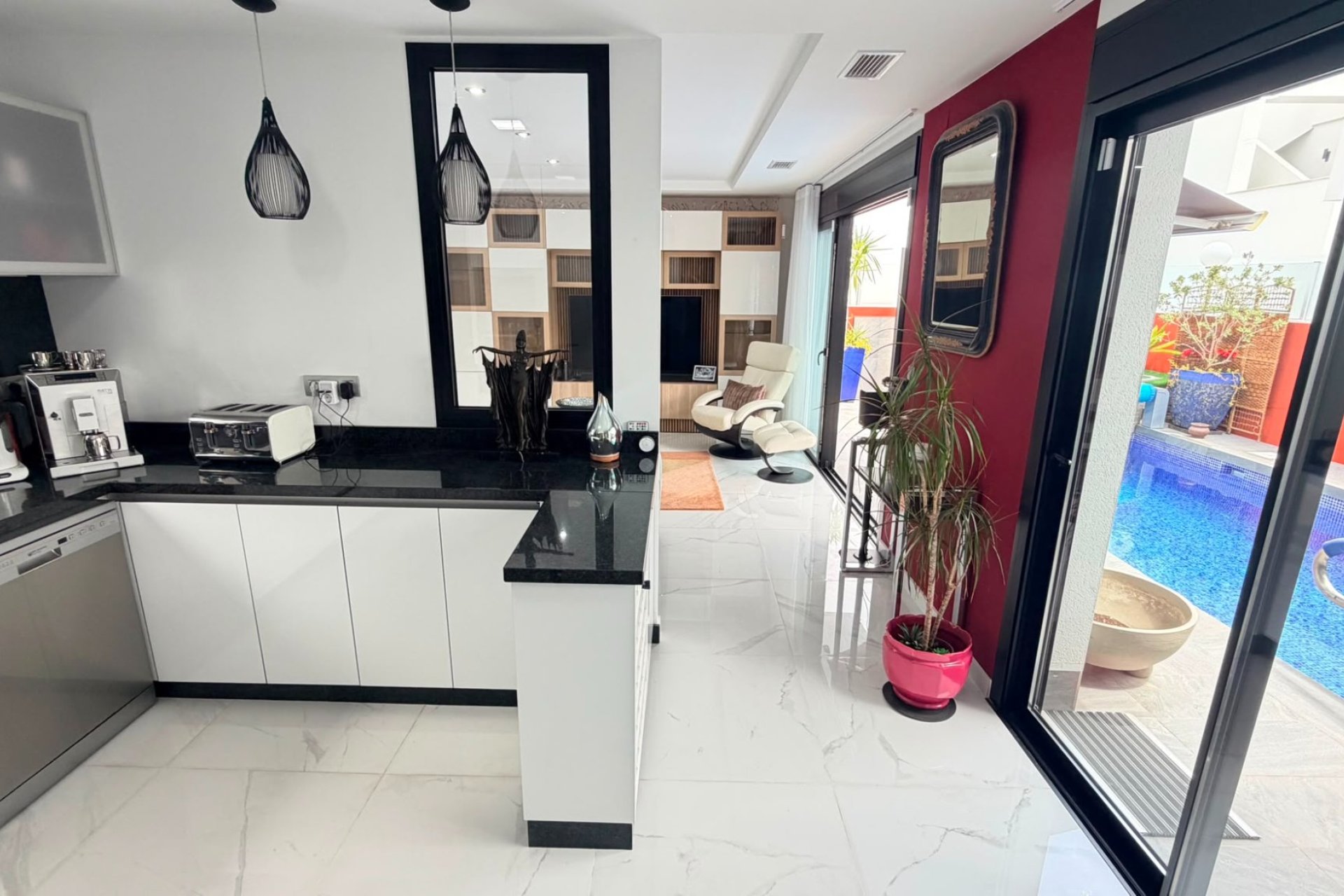 Herverkoop - Villa - Los Montesinos - La Herrada