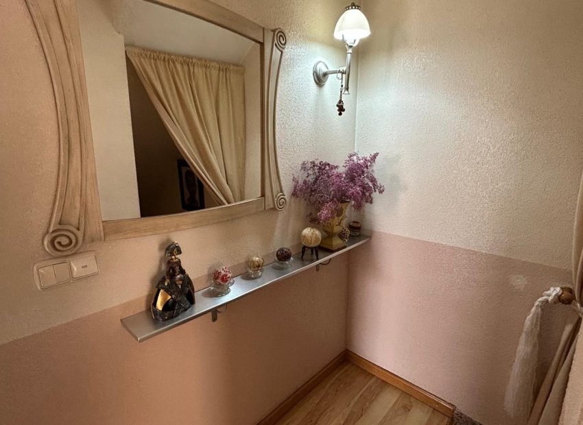 Herverkoop - Villa - Los Montesinos