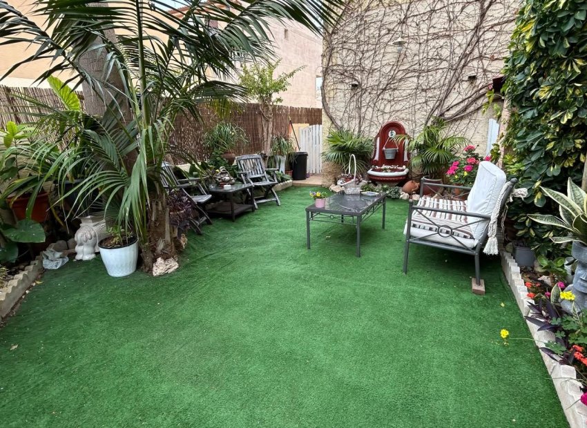 Herverkoop - Villa - Los Montesinos