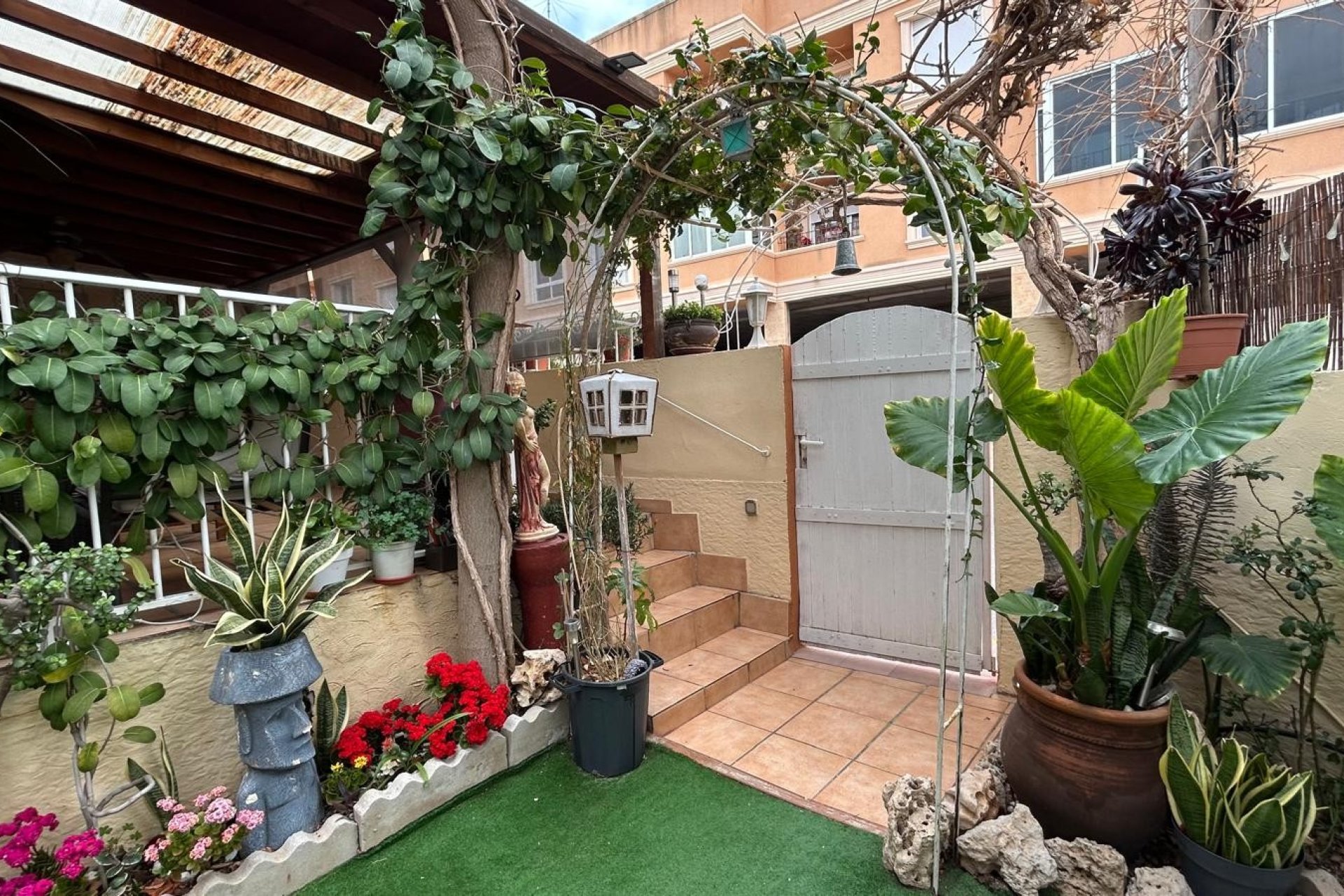 Herverkoop - Villa - Los Montesinos