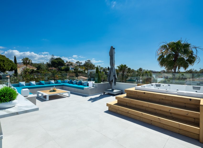 Herverkoop - Villa - Marbella - East Marbella