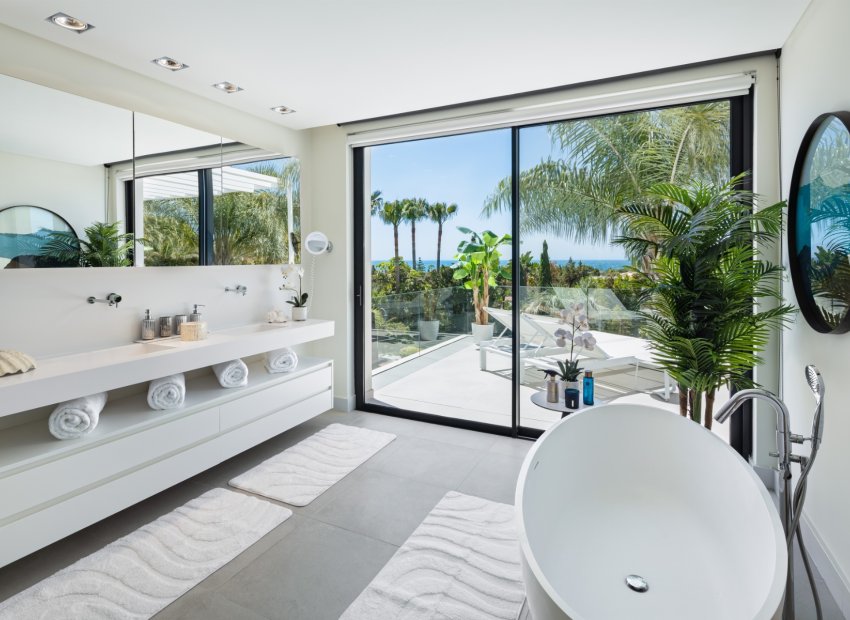 Herverkoop - Villa - Marbella - East Marbella