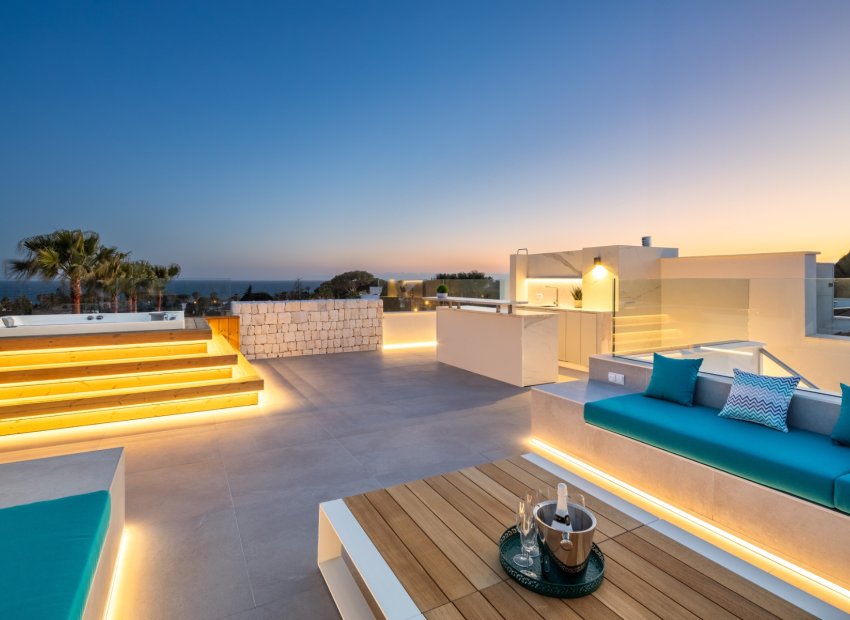 Herverkoop - Villa - Marbella - East Marbella