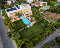 Herverkoop - Villa - Marbella - East Marbella