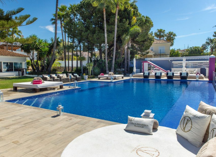 Herverkoop - Villa - Marbella - Elviria