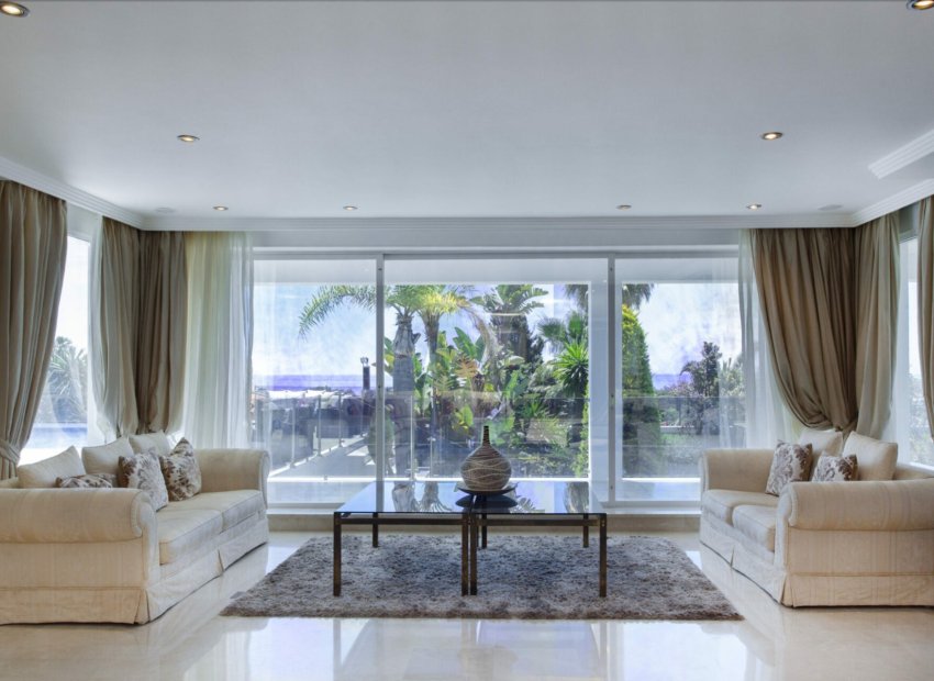 Herverkoop - Villa - Marbella - Elviria