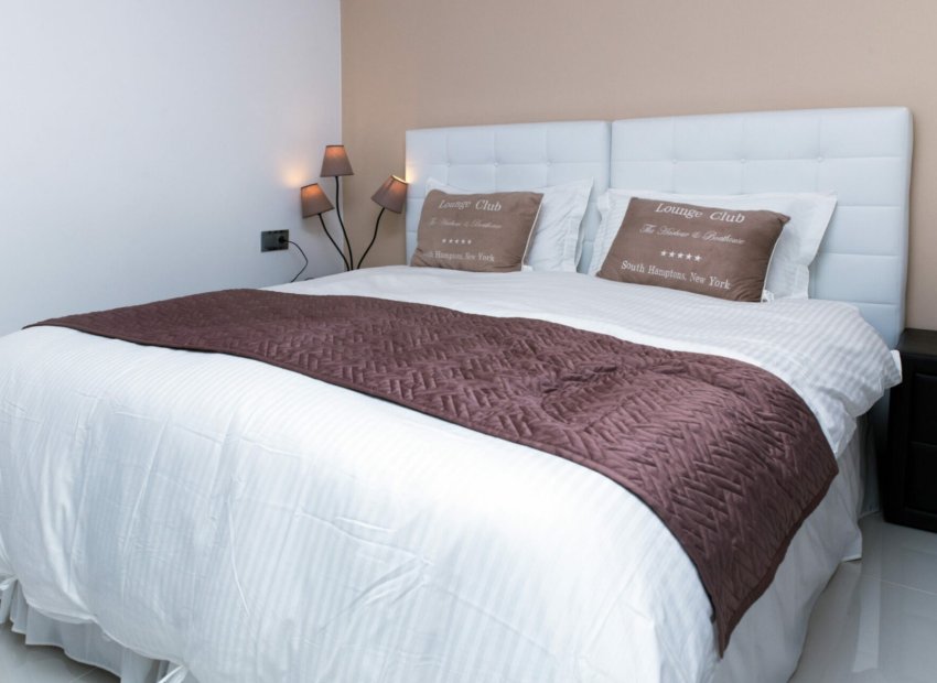 Herverkoop - Villa - Marbella - Elviria