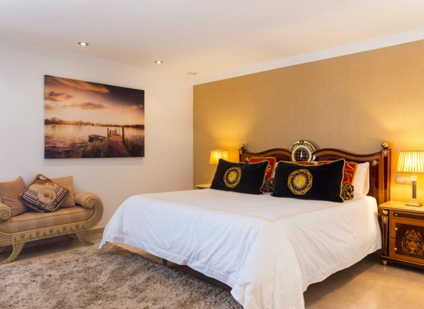 Herverkoop - Villa - Marbella - Elviria