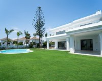 Herverkoop - Villa - Marbella - Golden Mile