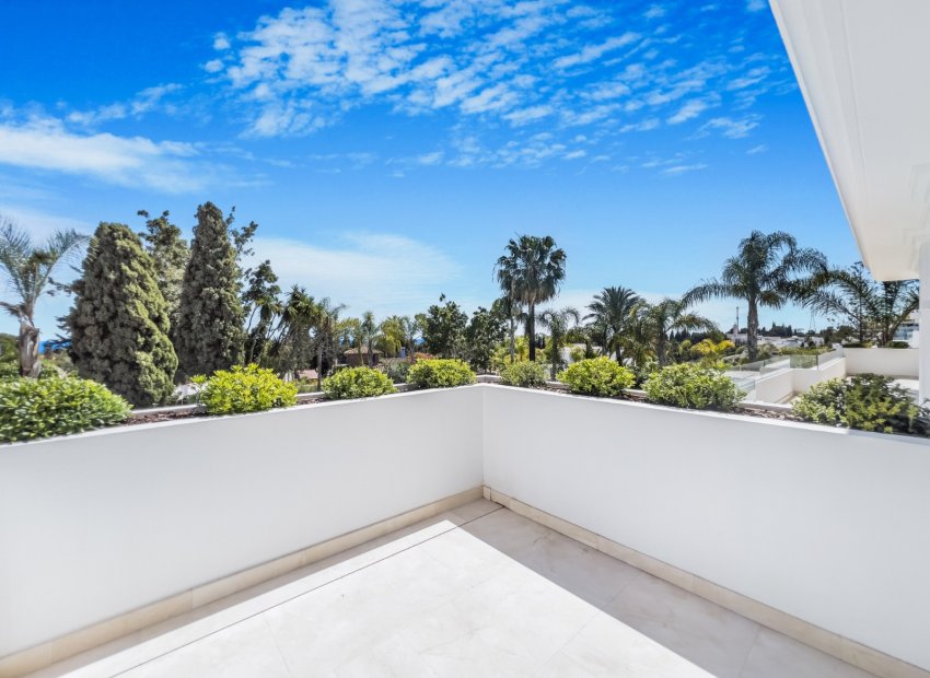 Herverkoop - Villa - Marbella - Golden Mile