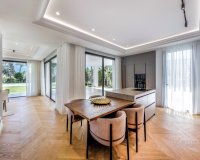 Herverkoop - Villa - Marbella - Golden Mile