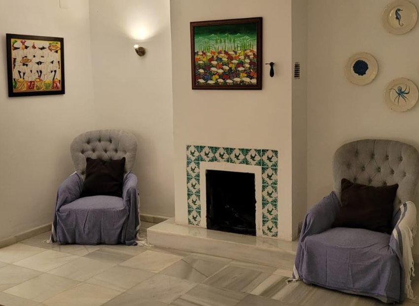 Herverkoop - Villa - Marbella - Las Chapas