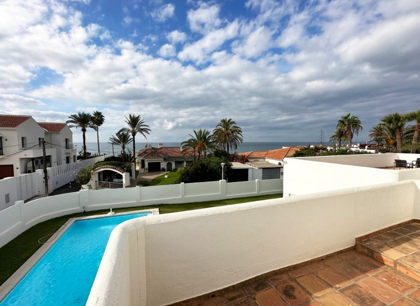 Herverkoop - Villa - Marbella - Las Chapas