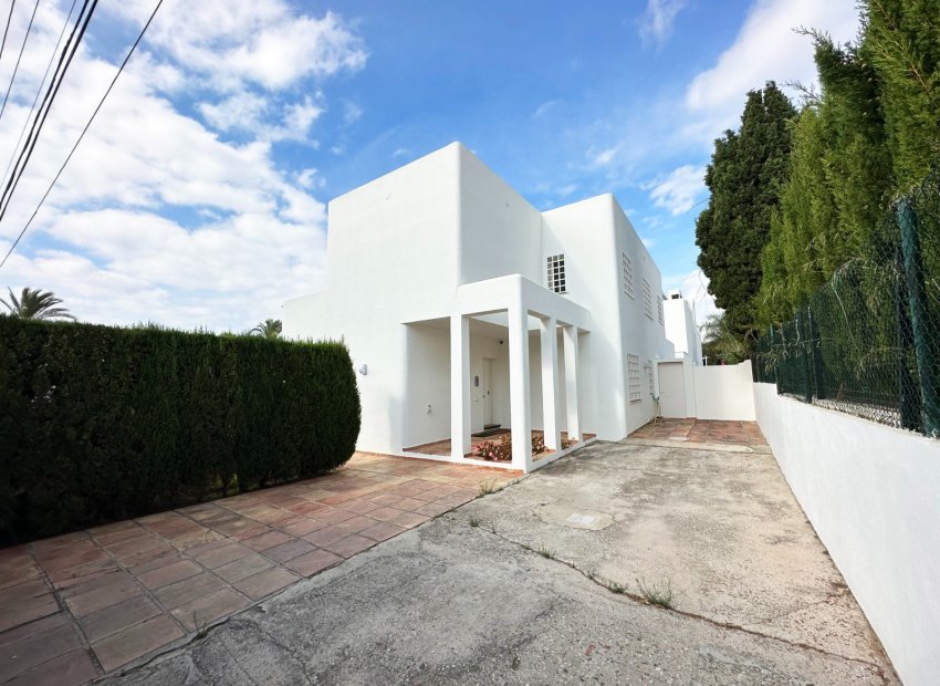 Herverkoop - Villa - Marbella - Las Chapas