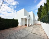 Herverkoop - Villa - Marbella - Las Chapas