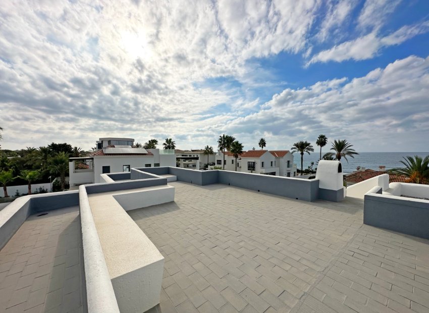 Herverkoop - Villa - Marbella - Las Chapas