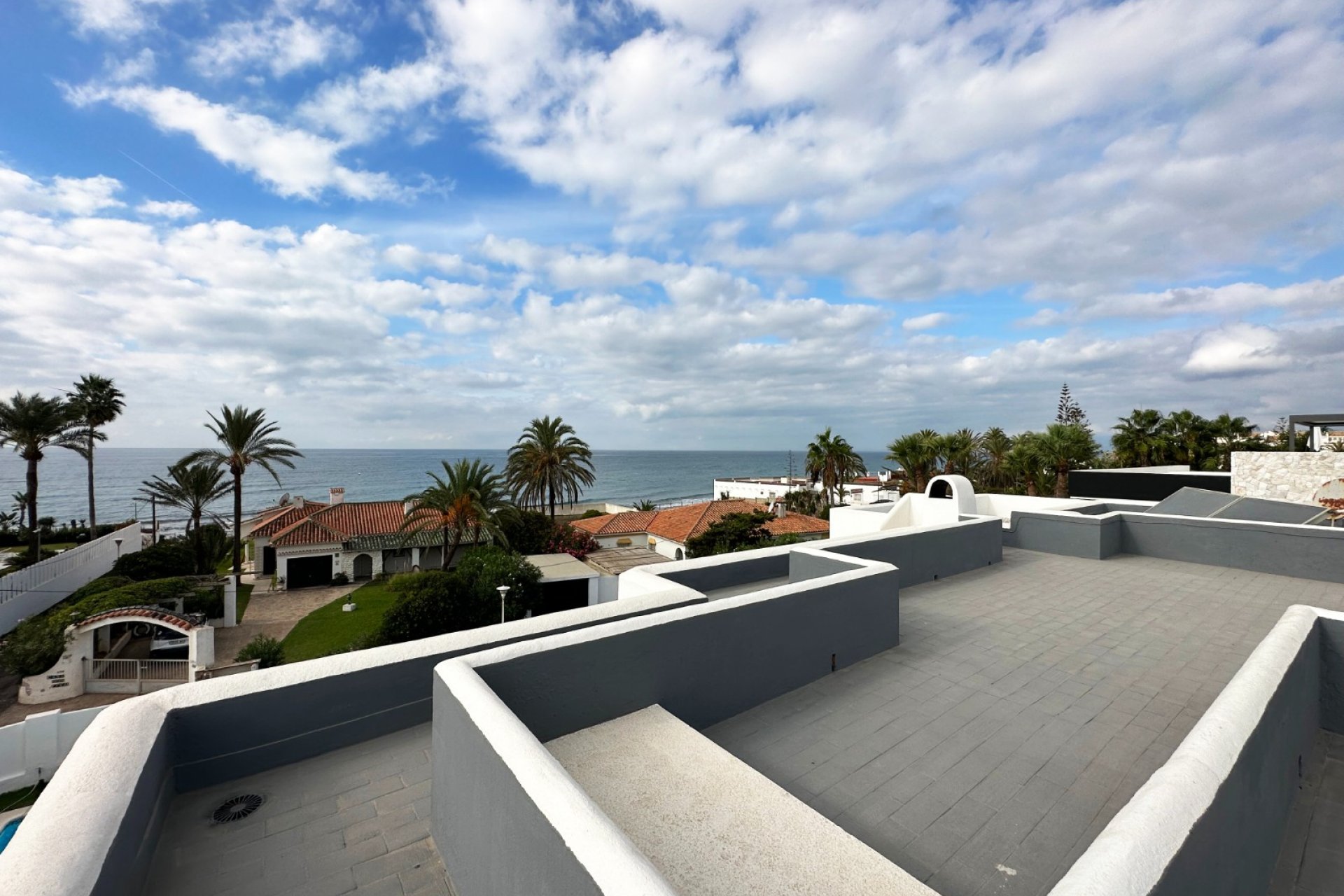 Herverkoop - Villa - Marbella - Las Chapas