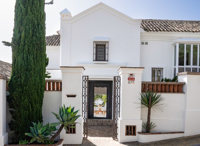 Herverkoop - Villa - Marbella - Los Monteros