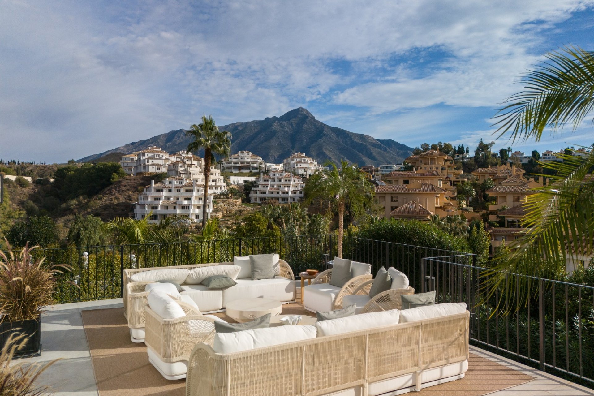 Herverkoop - Villa - Marbella - Los Naranjos de Marbella