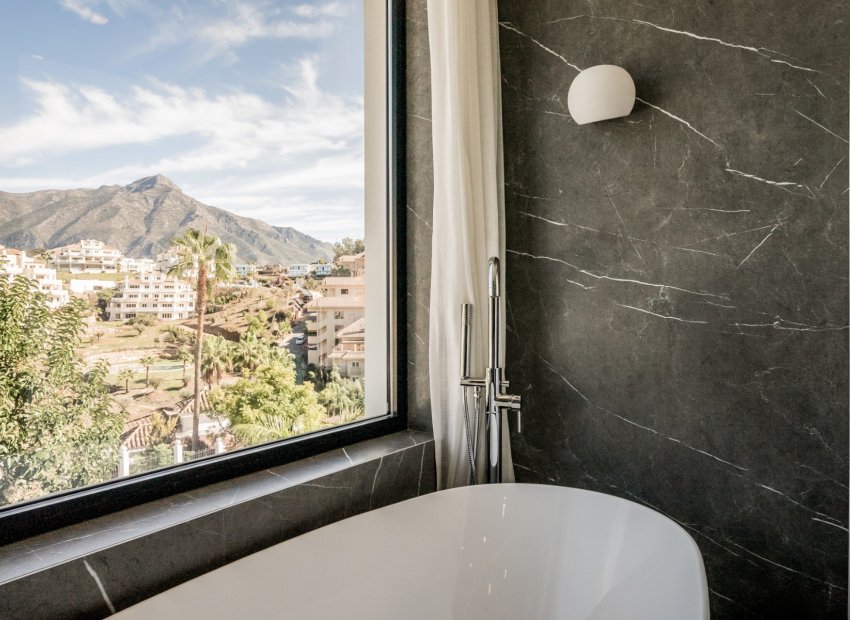 Herverkoop - Villa - Marbella - Los Naranjos de Marbella