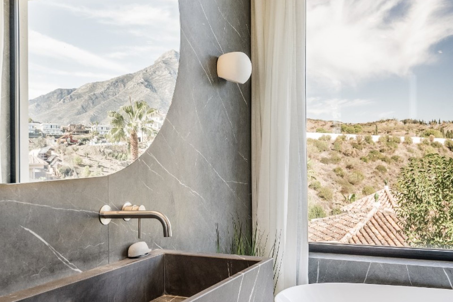 Herverkoop - Villa - Marbella - Los Naranjos de Marbella