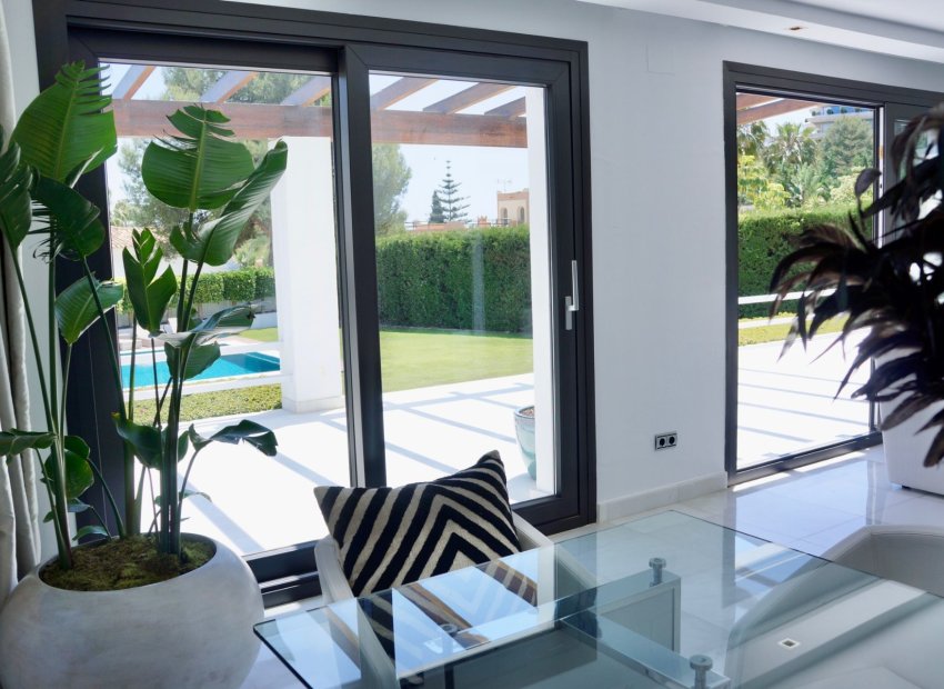 Herverkoop - Villa - Marbella - Nueva Andalucía