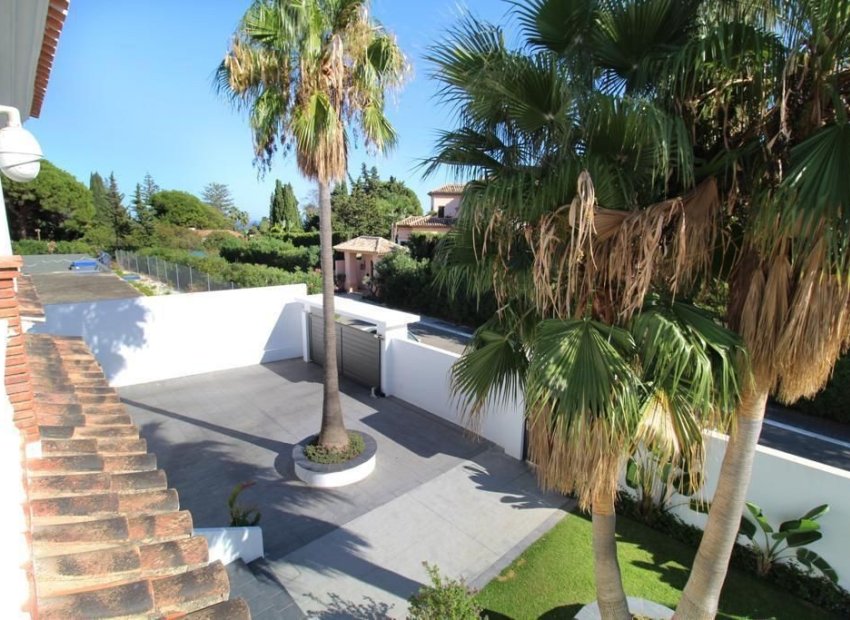 Herverkoop - Villa - Marbella - Nueva Andalucía