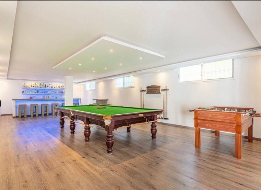 Herverkoop - Villa - Marbella - Nueva Andalucía