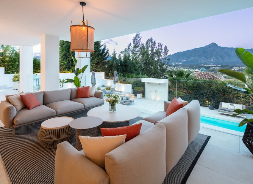 Herverkoop - Villa - Marbella - Nueva Andalucía