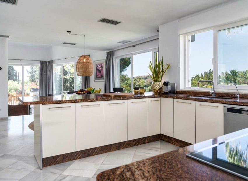 Herverkoop - Villa - Marbella - Nueva Andalucía