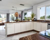 Herverkoop - Villa - Marbella - Nueva Andalucía