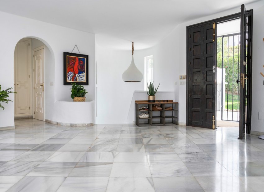 Herverkoop - Villa - Marbella - Nueva Andalucía