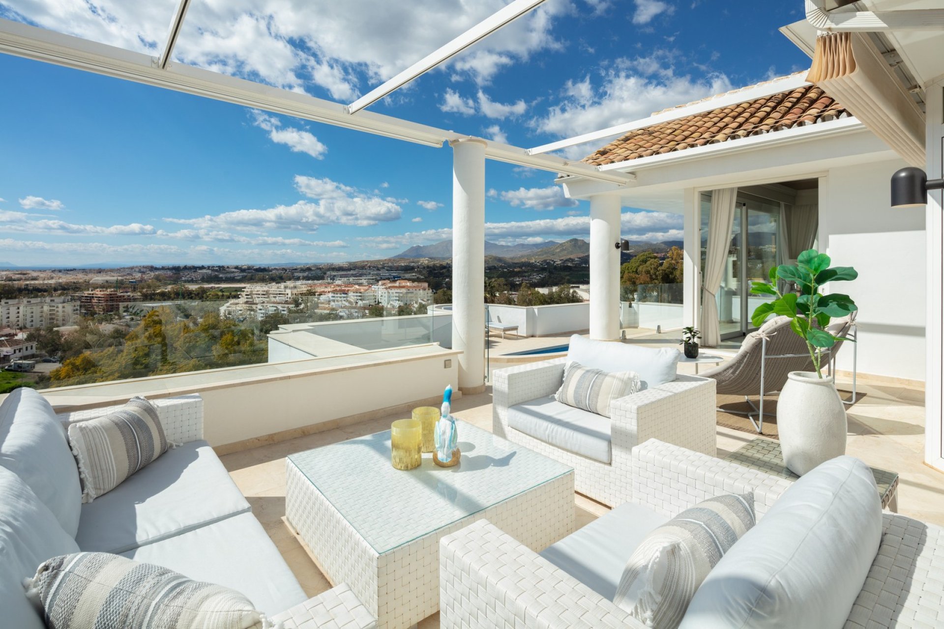 Herverkoop - Villa - Marbella - Nueva Andalucía