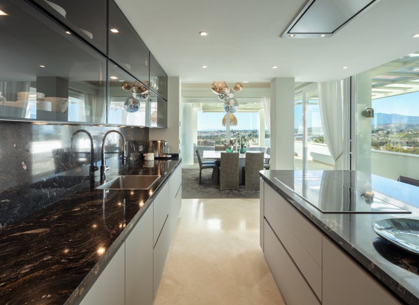 Herverkoop - Villa - Marbella - Nueva Andalucía