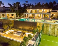 Herverkoop - Villa - Marbella - Nueva Andalucía