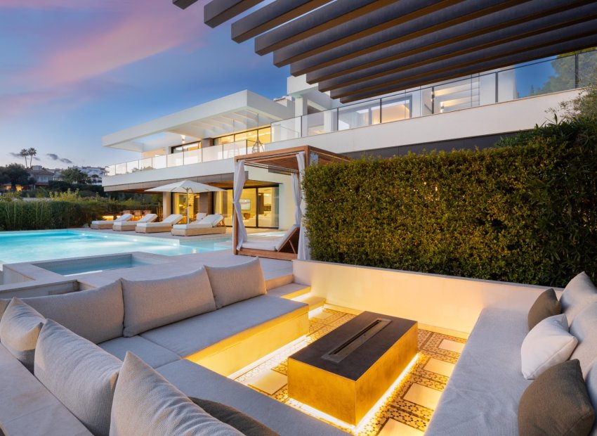 Herverkoop - Villa - Marbella - Nueva Andalucía