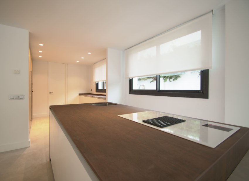 Herverkoop - Villa - Marbella - Nueva Andalucía