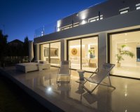 Herverkoop - Villa - Marbella - Nueva Andalucía