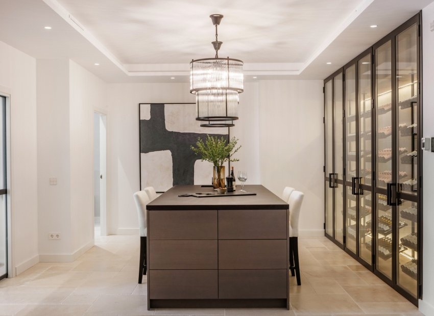 Herverkoop - Villa - Marbella - Nueva Andalucía