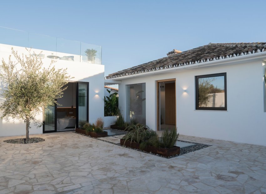 Herverkoop - Villa - Marbella - Nueva Andalucía