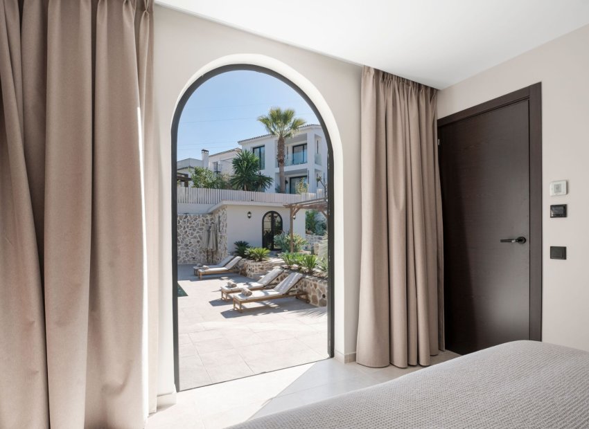 Herverkoop - Villa - Marbella - Nueva Andalucía