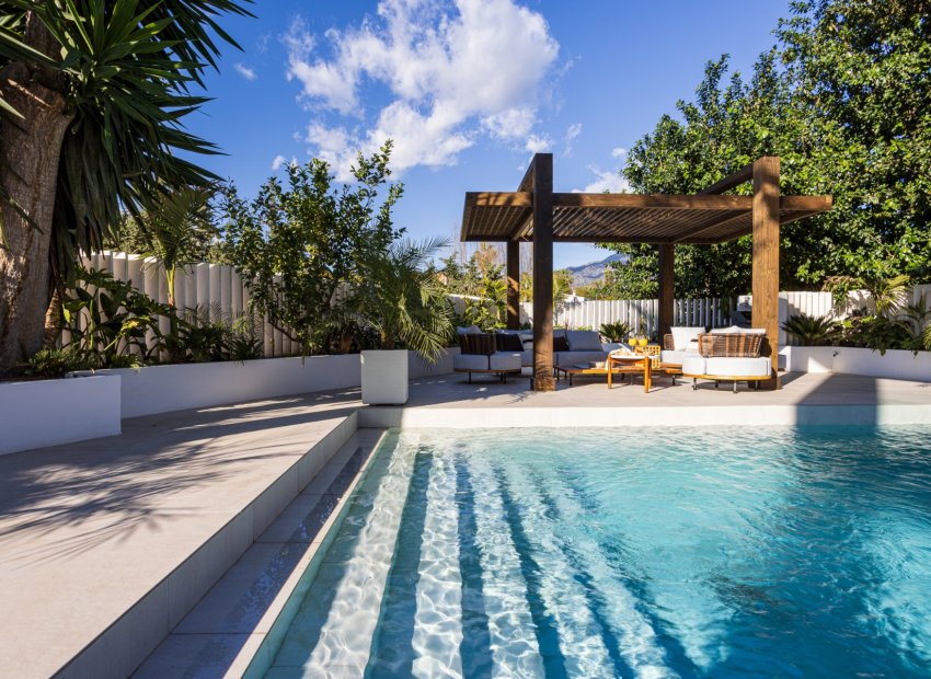 Herverkoop - Villa - Marbella - Nueva Andalucía