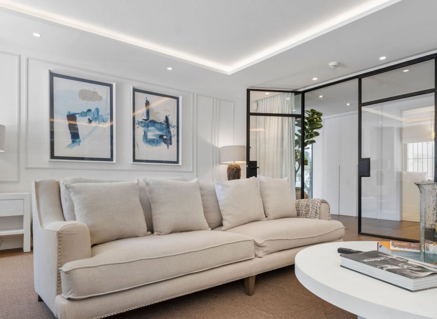 Herverkoop - Villa - Marbella - Nueva Andalucía