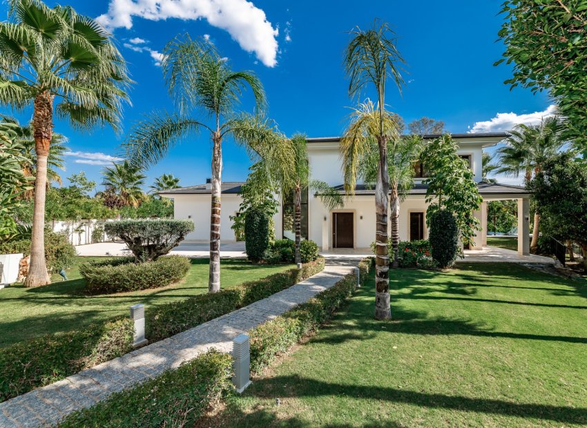 Herverkoop - Villa - Marbella - Nueva Andalucía